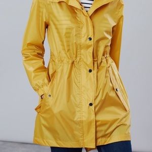 ☔️ Joules Packable Raincoat NWT
